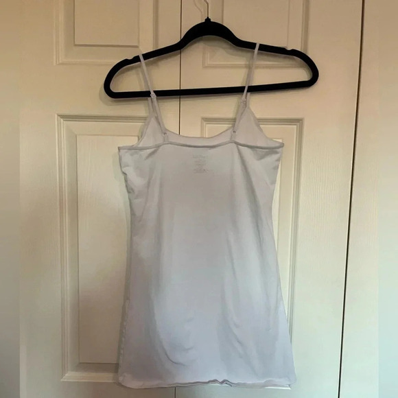 Ladies White Tank Top – New Without Tags - Picture 4 of 4